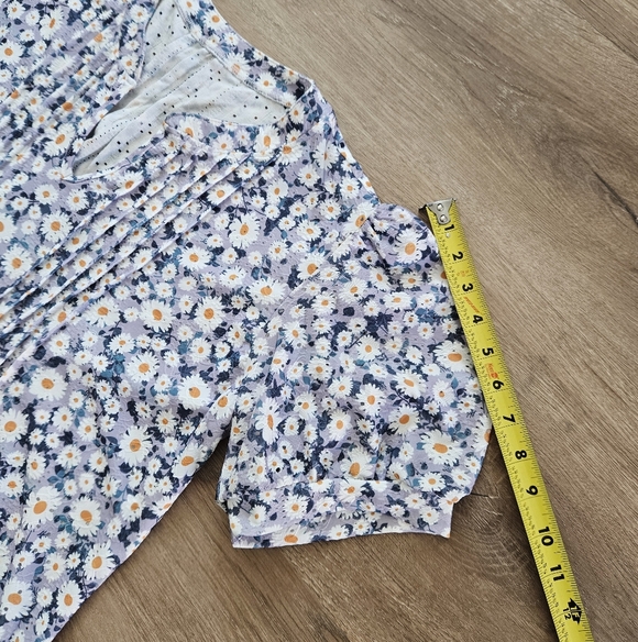 Micoson Floral Puff Sleeve Top Size XXL - Picture 8 of 11